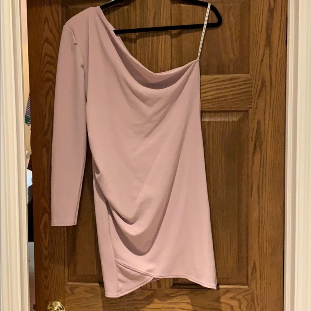 Lilac one sleeve dress
